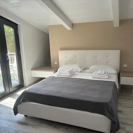 Bed & Breakfast Beb Ninkasi Luxury